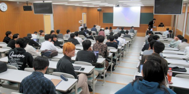 令和5年度博士交流会写真-講演会場の様子 20231019doctoral1