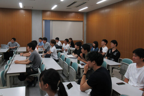 化学工学会関西支部学生の会京大見学会写真2